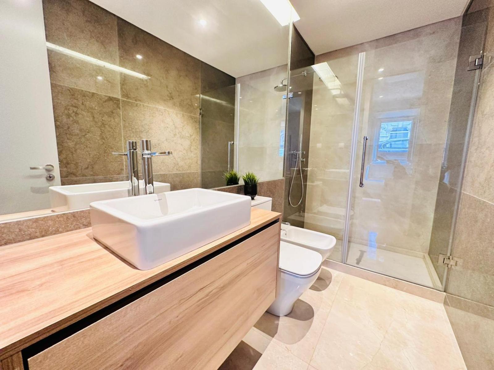 Appartement The Eca De Queiroz House - No Cv E - Three-bedroom